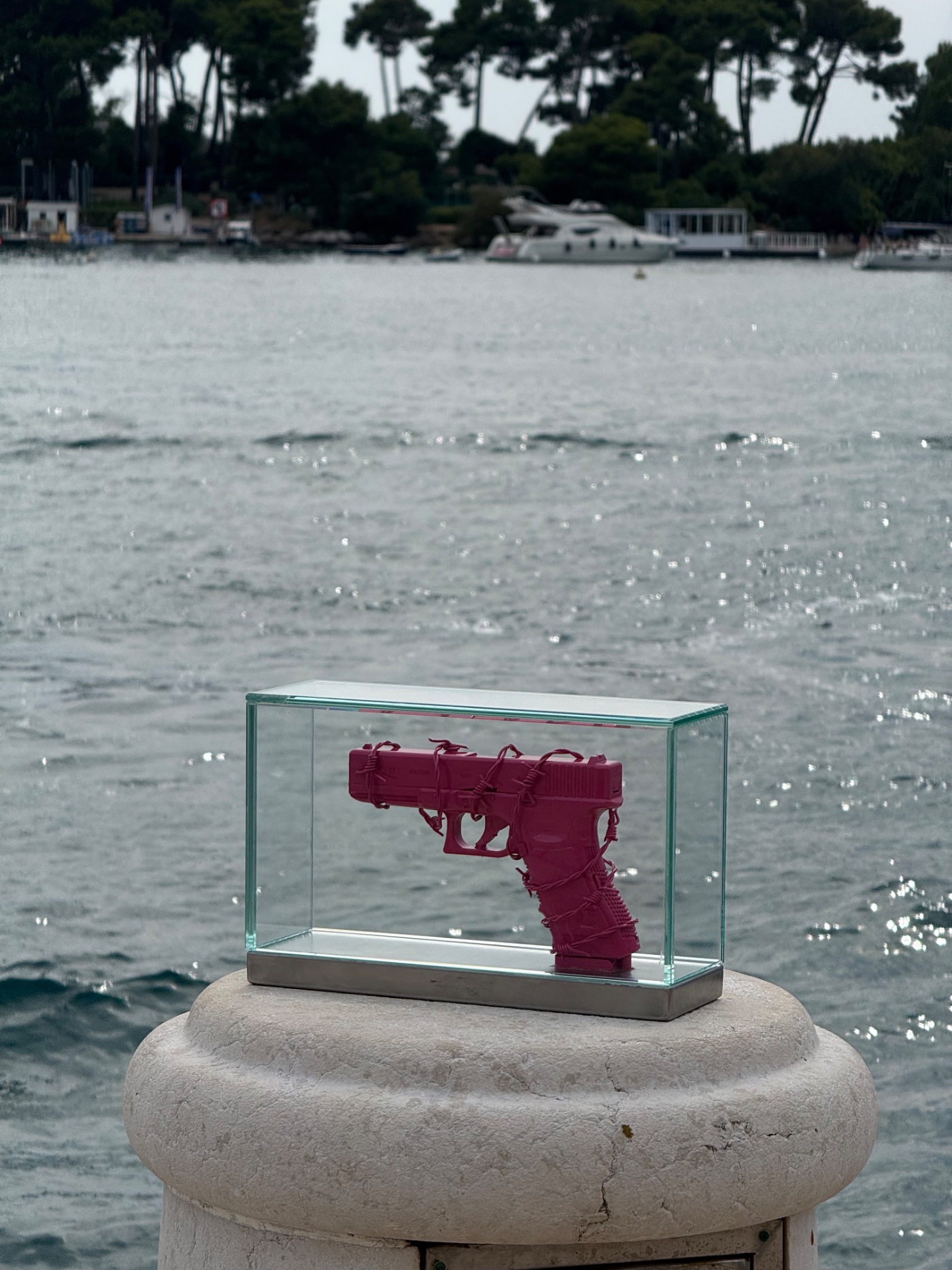 DISARMED N&deg;0 above open water